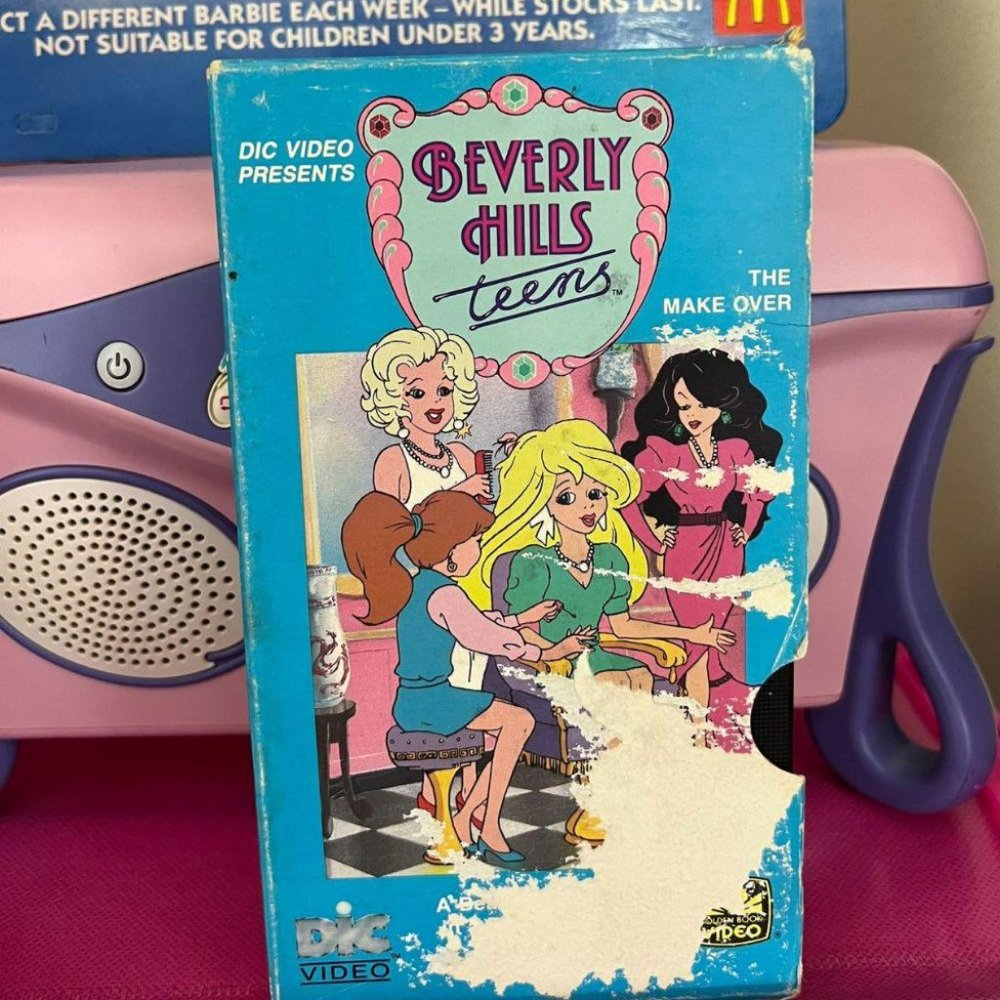 BEVERLY HILLS TEEN VHS